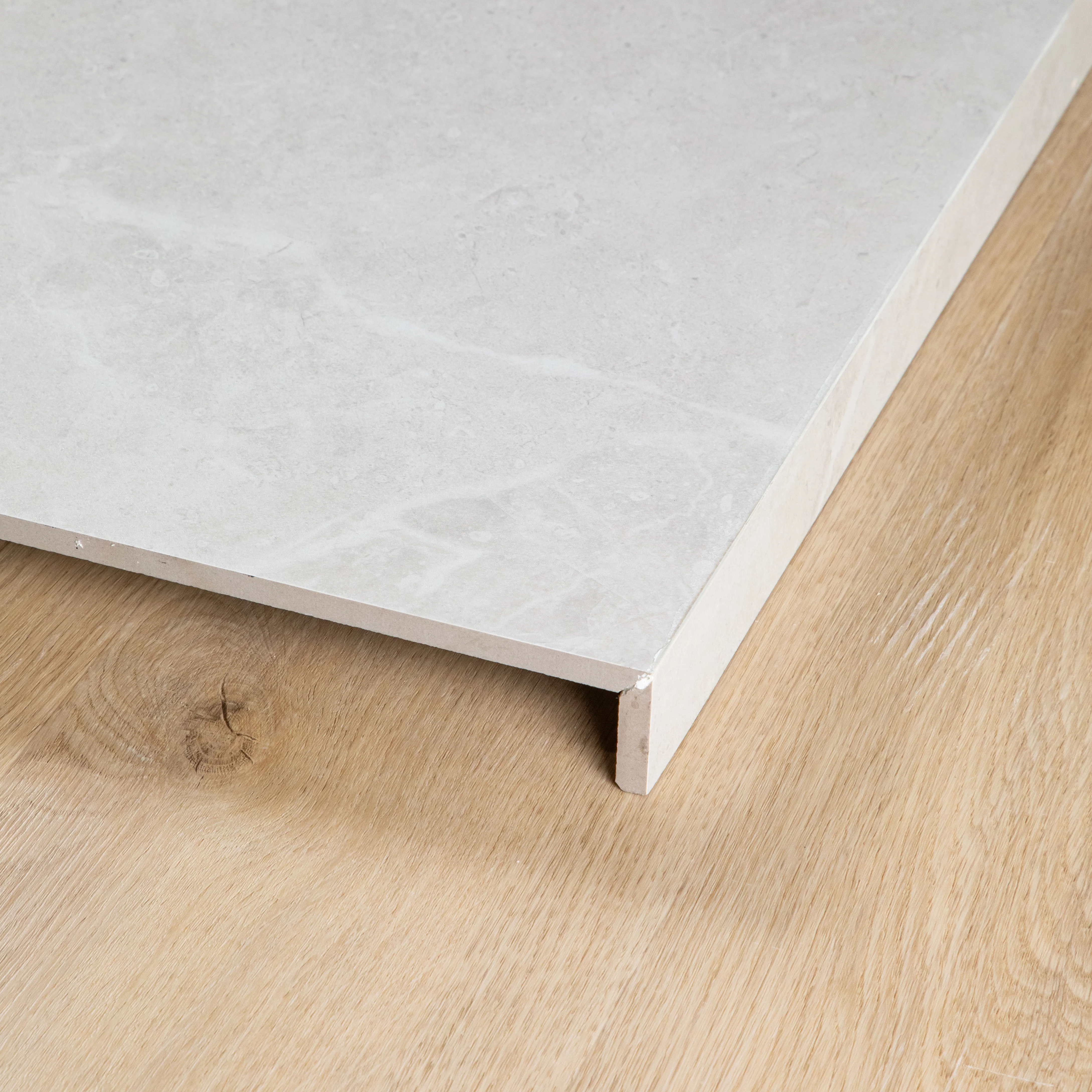 Bora Pearl Drop Face Pool Coping - Image 3