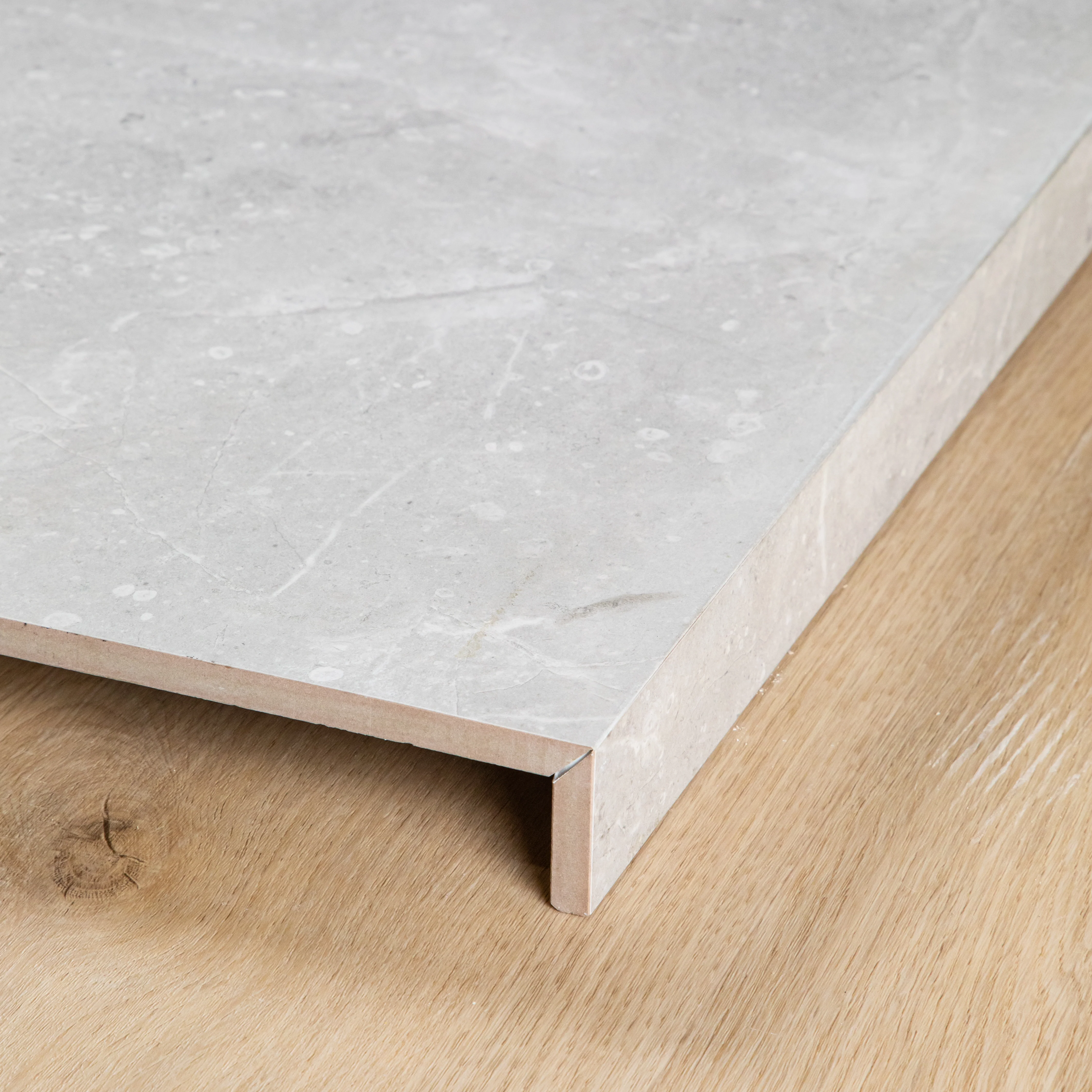 Bora Silver Drop Face Pool Coping - Image 3