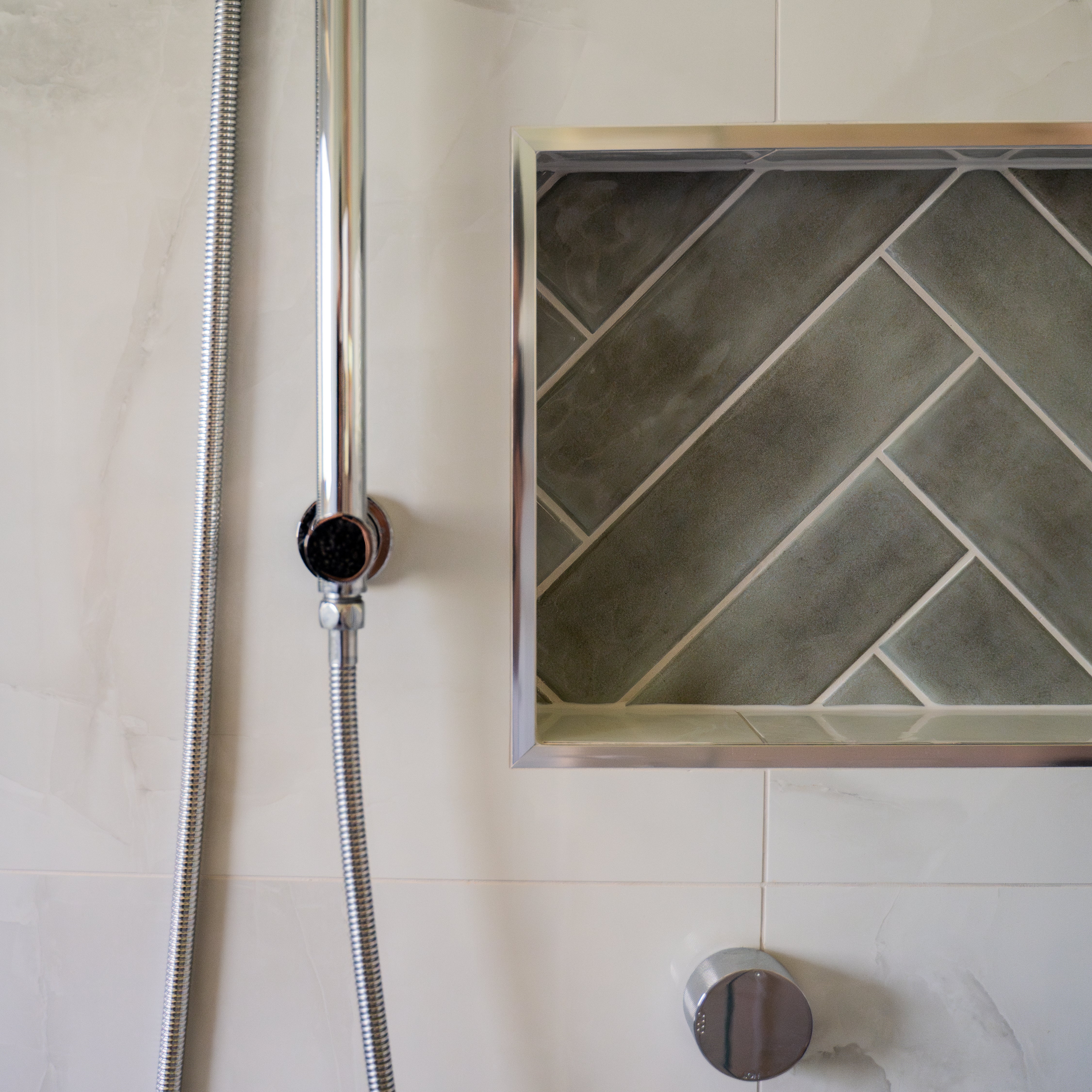 Boutique Ash Gloss Subway Ripple - Image 5