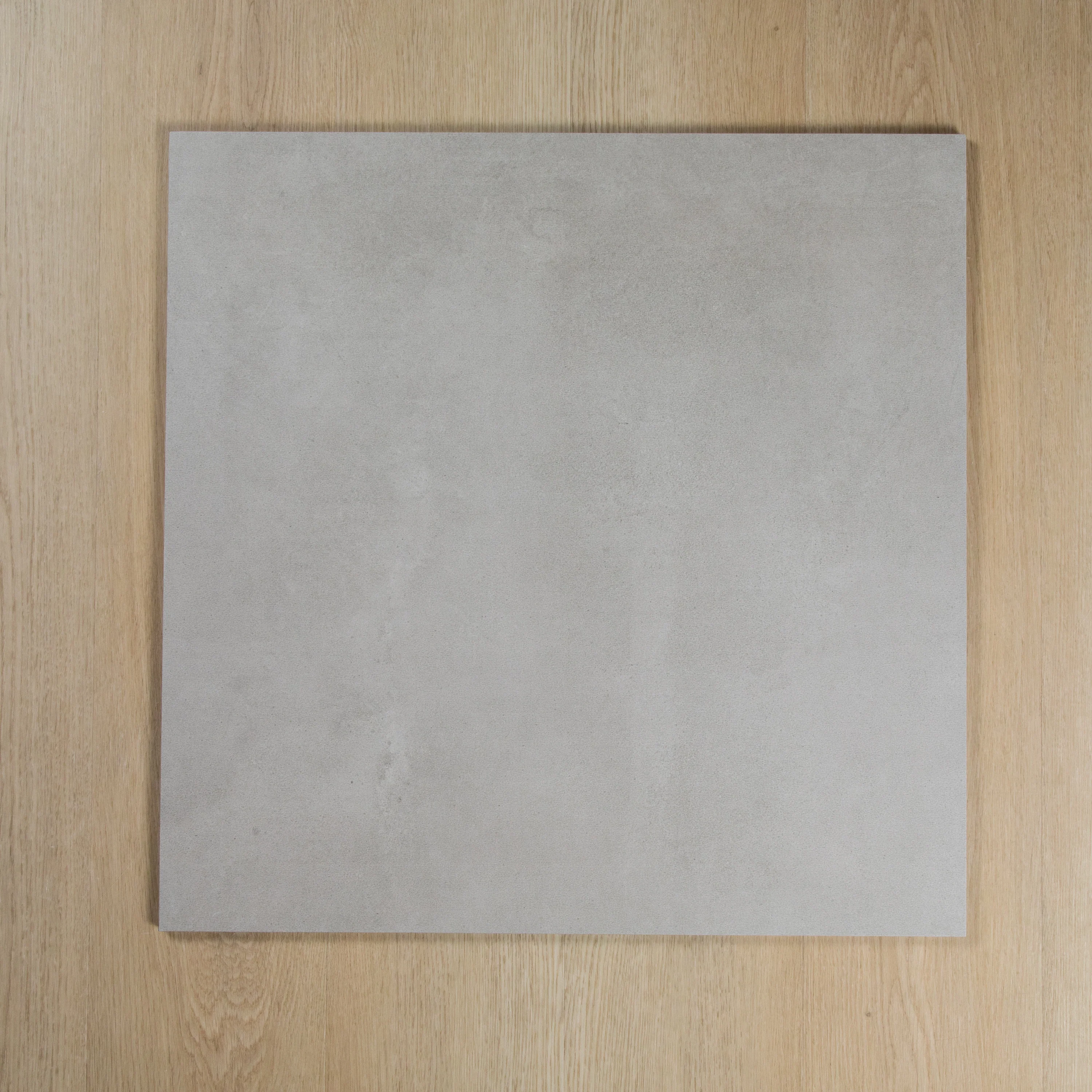 Cosmo Grey Minimal In Out - Image 2
