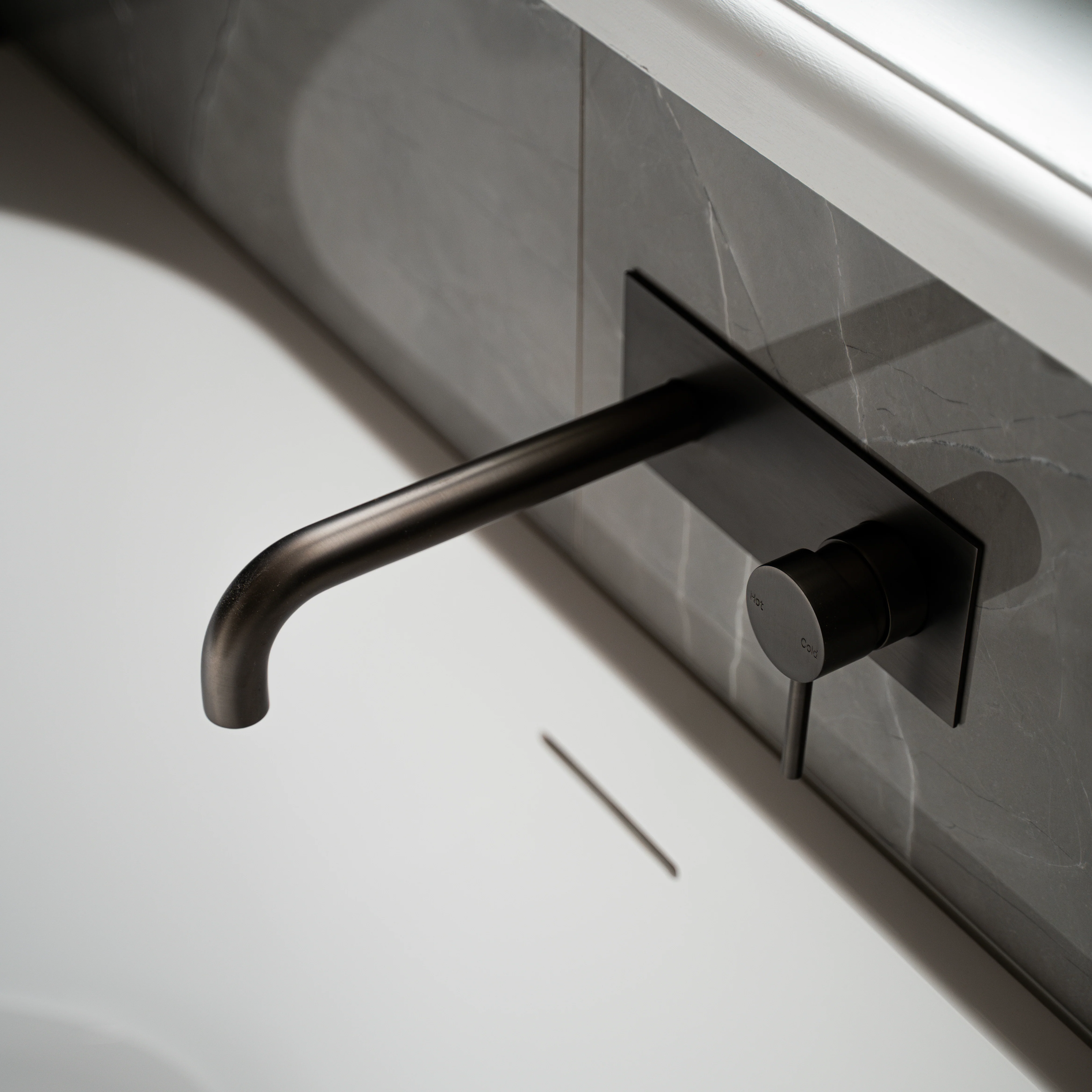 Dolce Dark Grey Nero Polished - Image 2