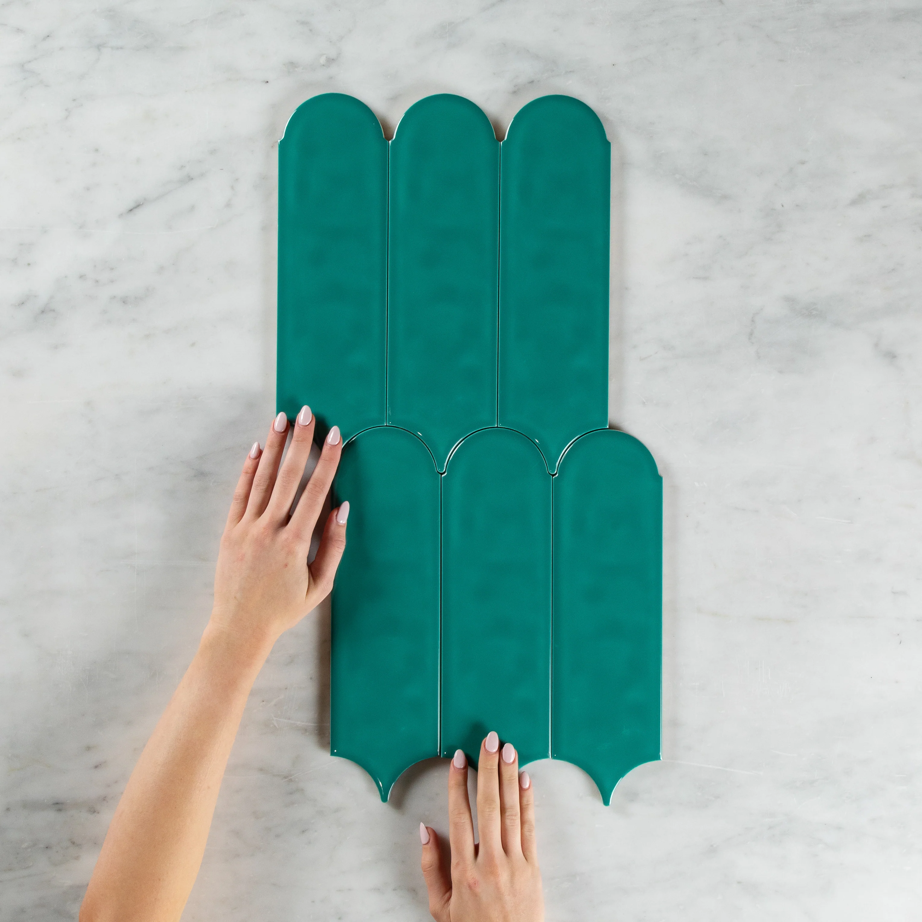 Flemmington Feather Green Ripple Gloss - Image 2