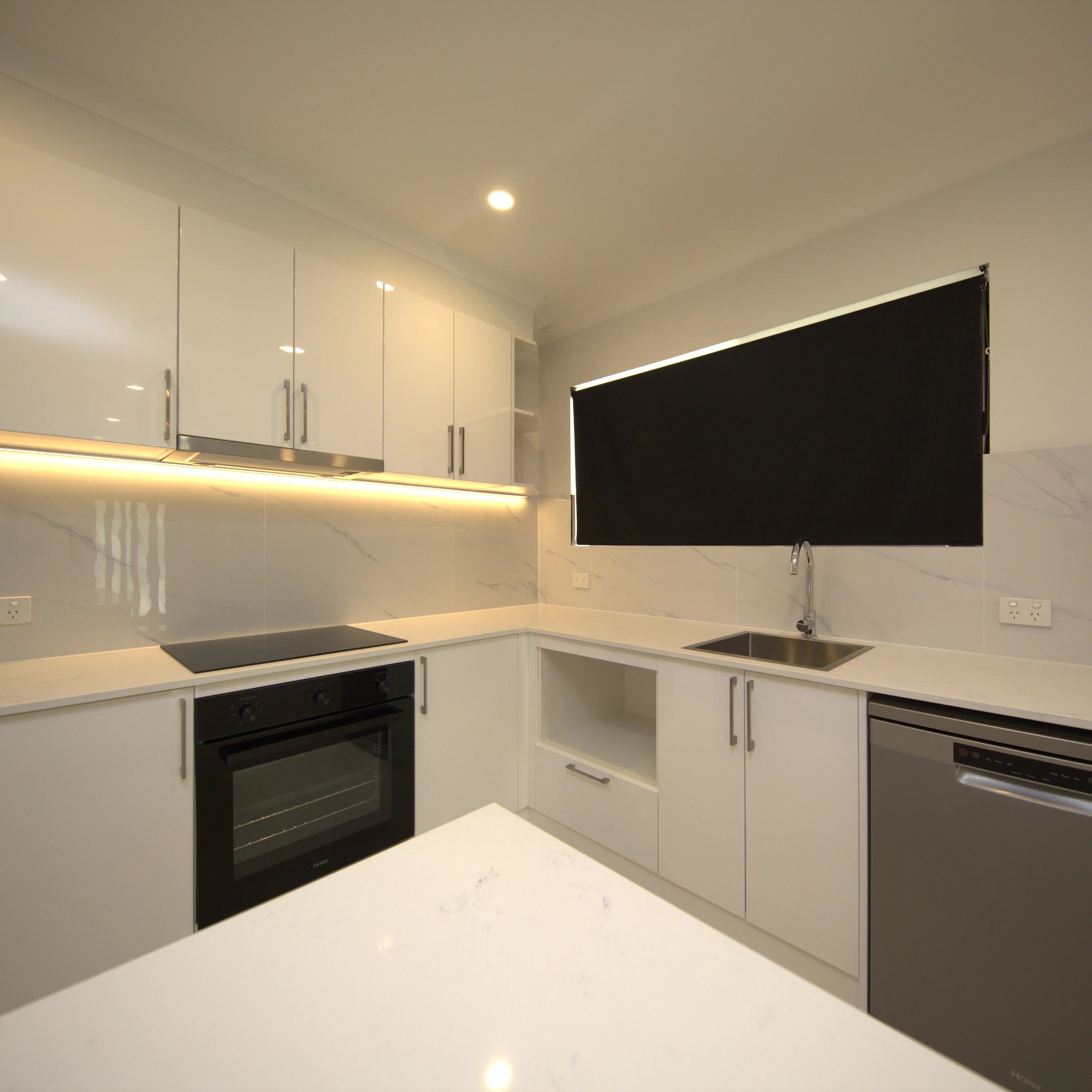 Galaxy Carrara Polished - Image 5
