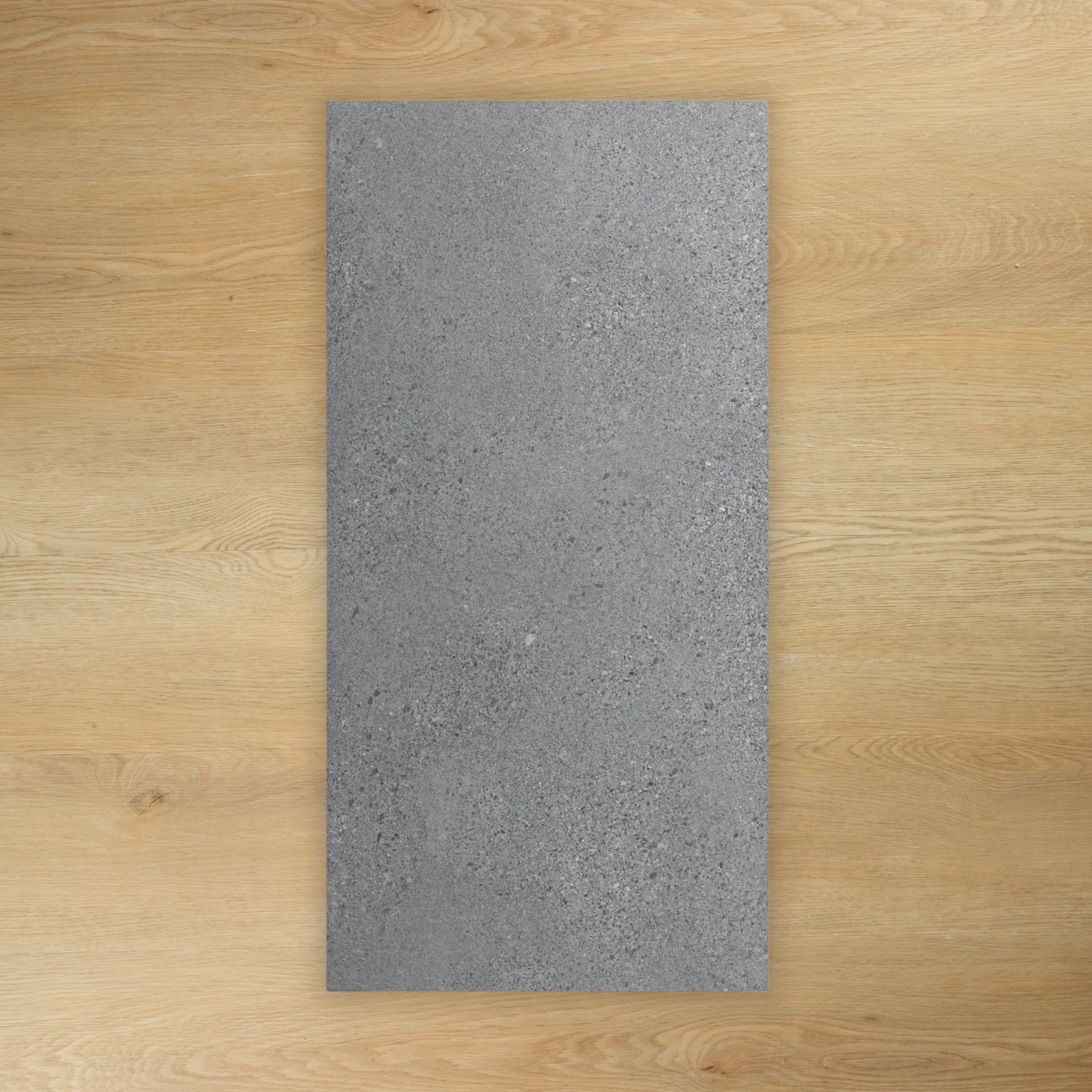 Moonstone Oyster Lappato