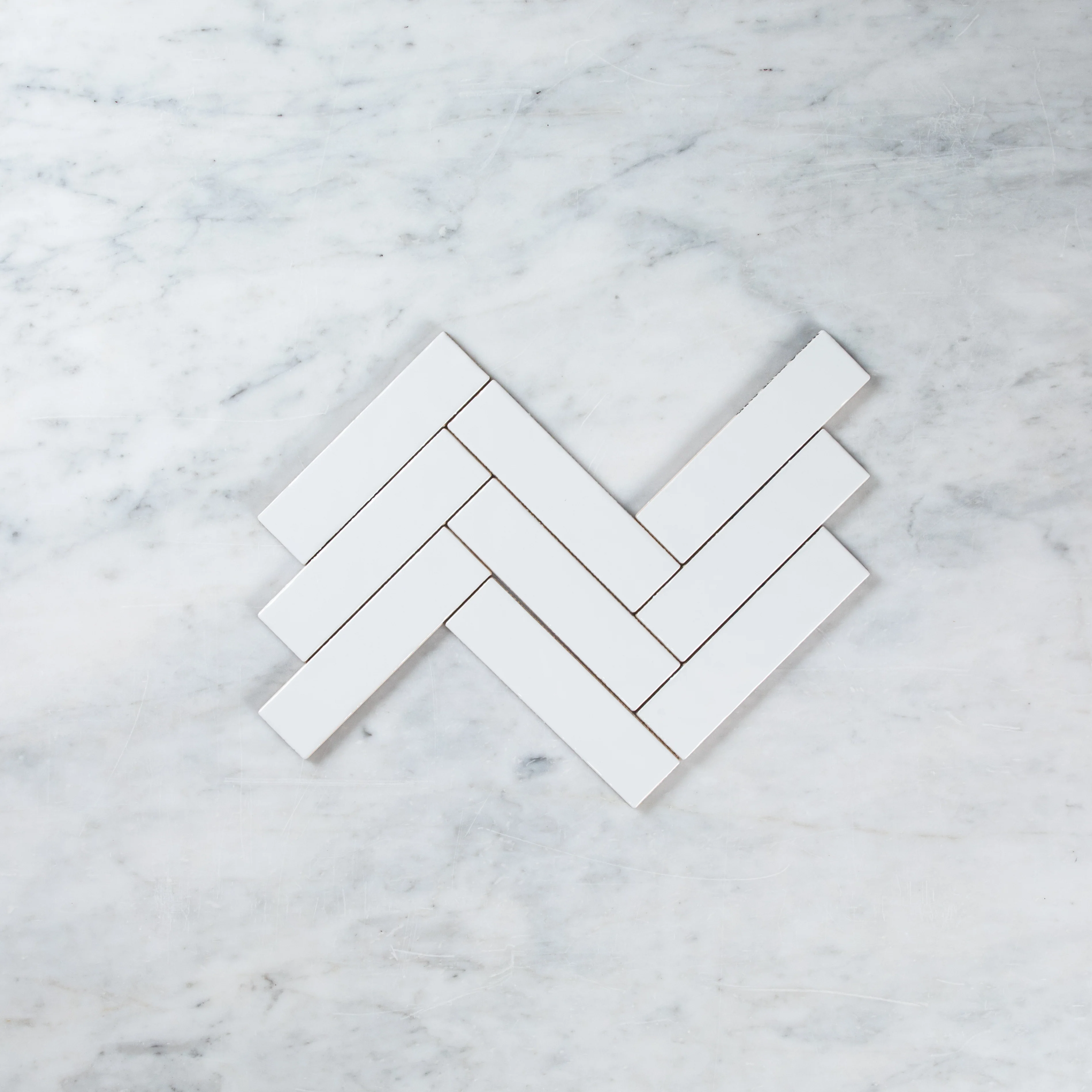 Noosa White Gloss Wave Subway - Image 5