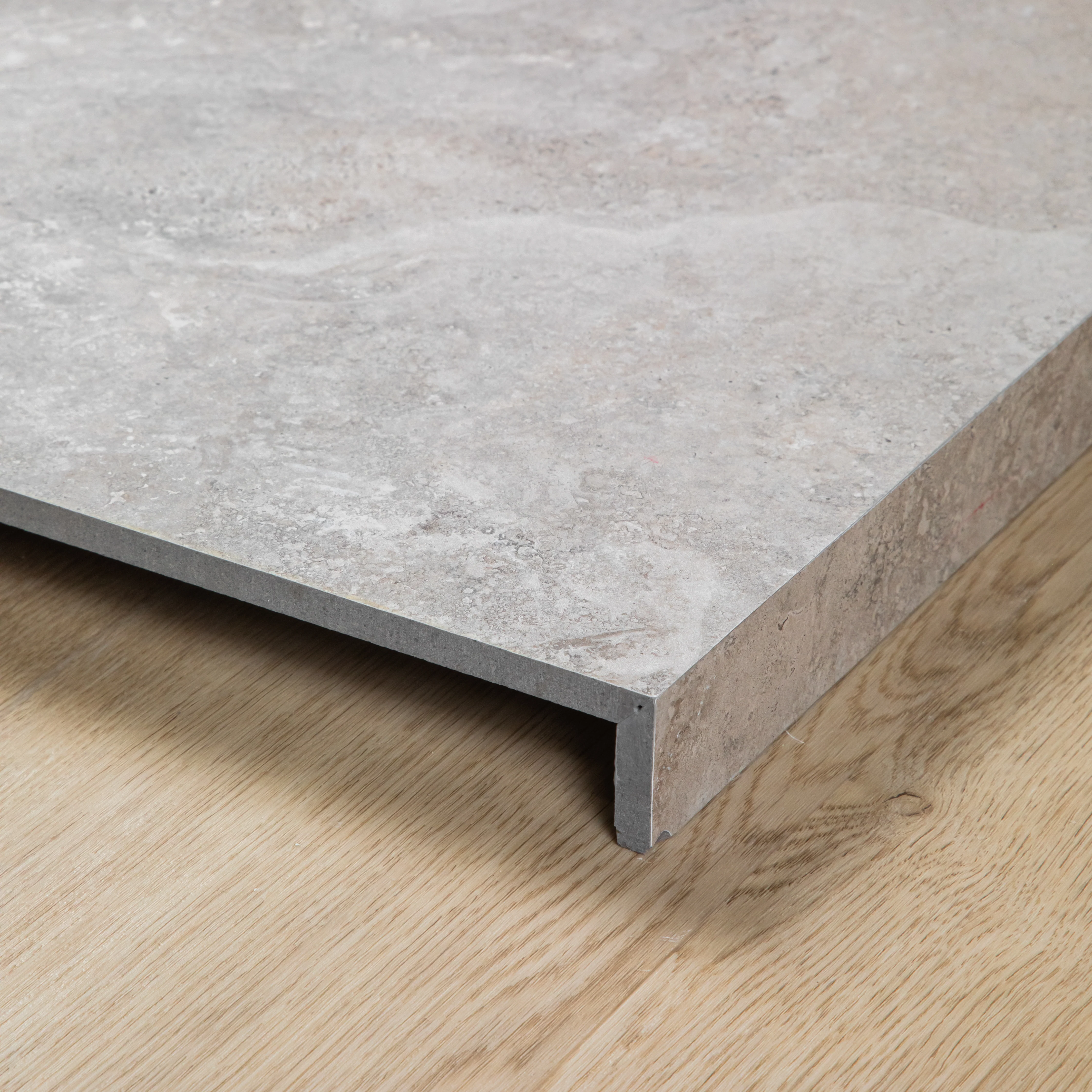 Terra Di Grey Drop Face Coping - Image 4