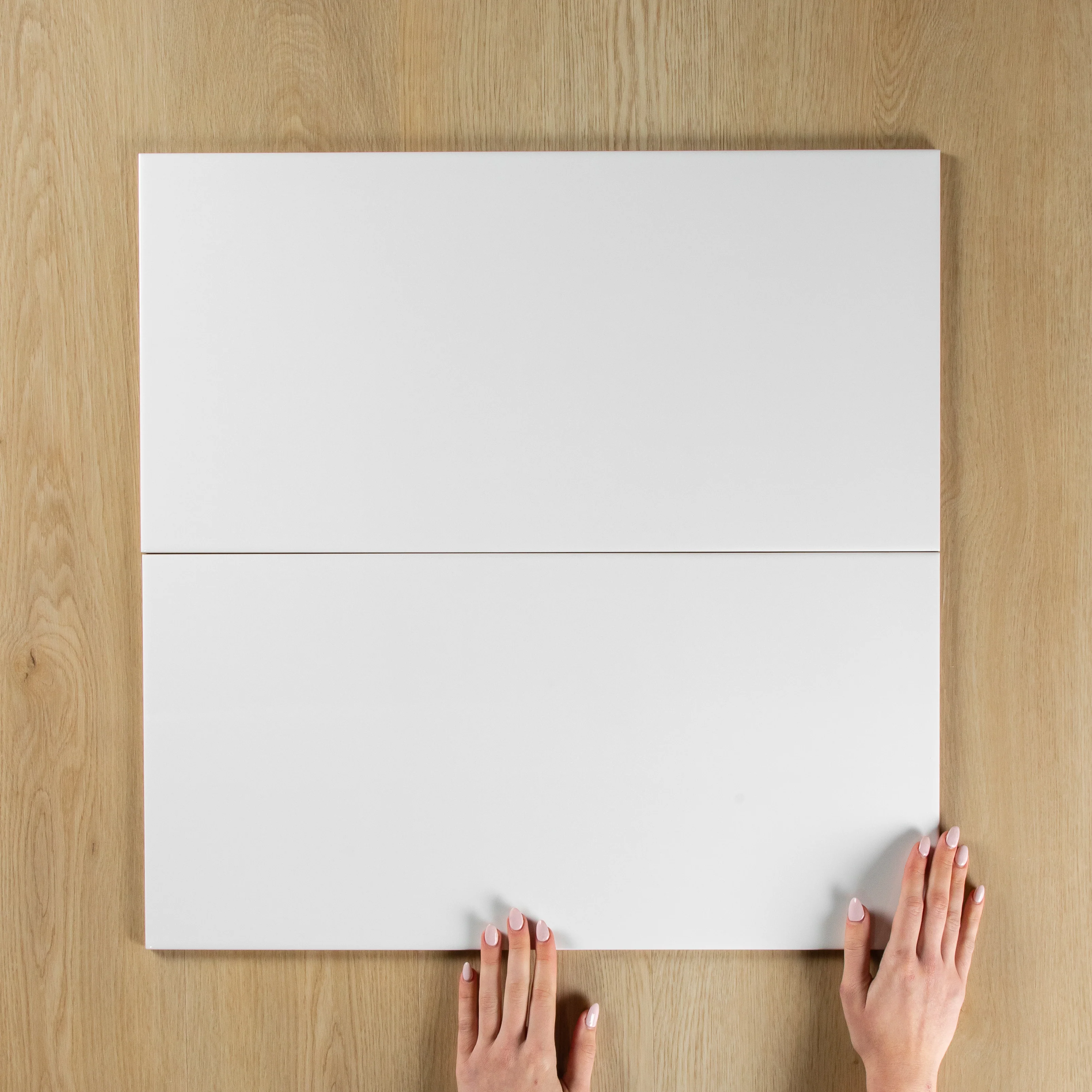 White Gloss Pressed Edge - Image 5